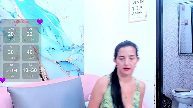 franceska milf online show from 20, 9, 2025