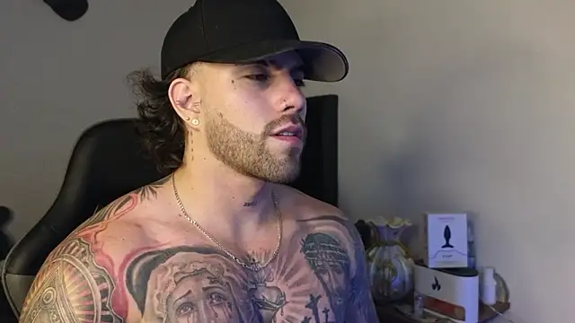 Ades Lowe online show from 29, 3, 2026