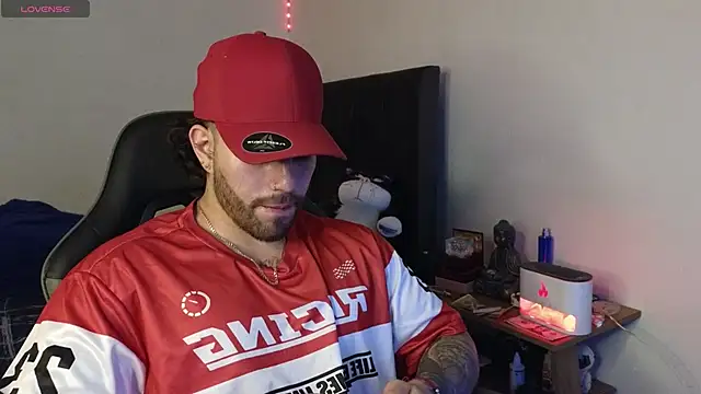 Snapshot of Ades_Lowe chatting on 25, 2, 2026 Ades Lowe online show from 25, 2, 2026