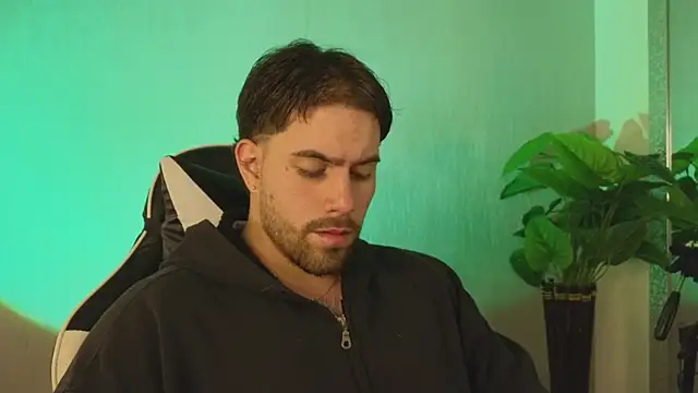 Ades Lowe online show from 3, 12, 2025