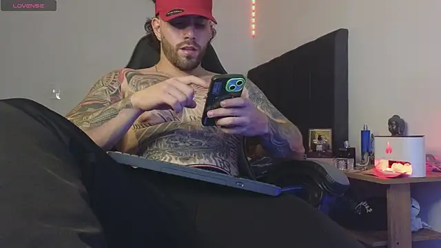 Snapshot of Ades_Lowe chatting on 14, 2, 2026 Ades Lowe online show from 14, 2, 2026