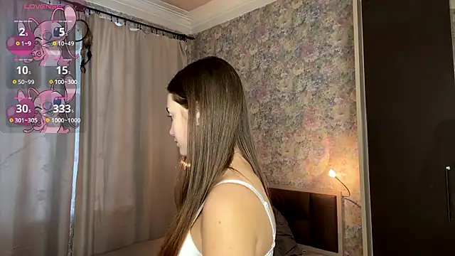 LoraDavi online show from 2, 3, 2026