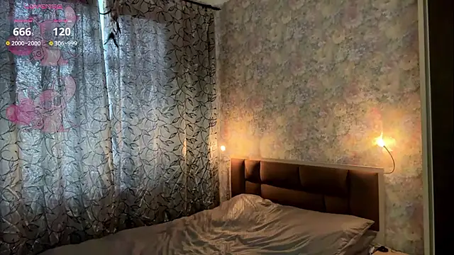 LoraDavi online show from 12, 2, 2026