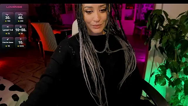 Sserendipityy online show from 18, 5, 2026