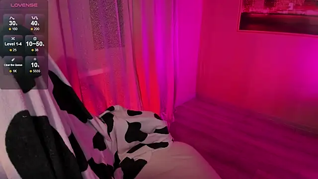 Sserendipityy online show from 1, 3, 2026