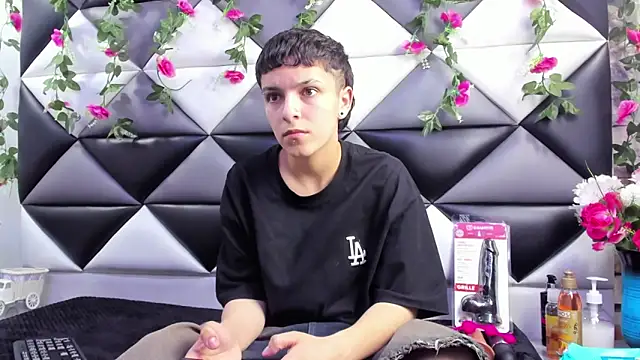 Snapshot of Megan_Thompson_ chatting on 25, 9, 2025 Megan Thompson online show from 25, 9, 2025