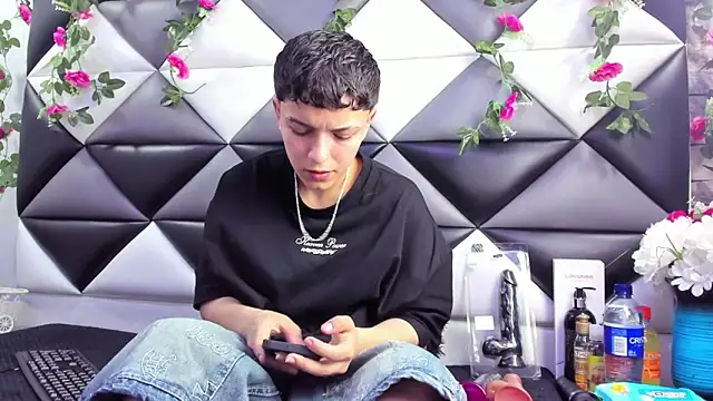 Snapshot of Megan_Thompson_ chatting on 18, 10, 2025 Megan Thompson online show from 18, 10, 2025