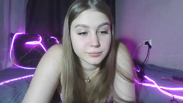 yourhoney Lola  online show from 17, 11, 2025