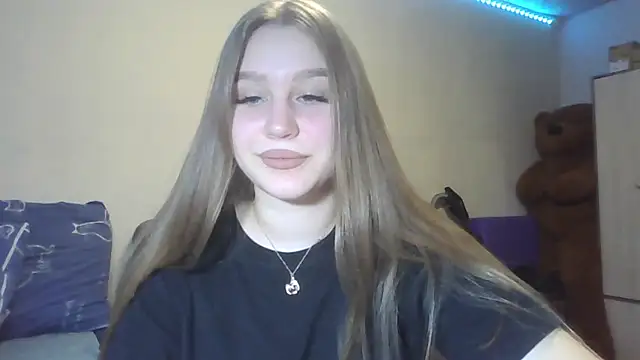 yourhoney Lola  online show from 18, 10, 2025