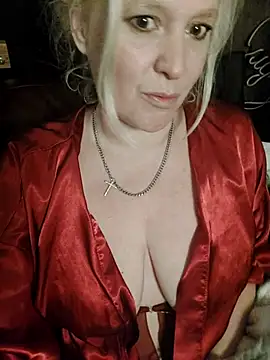 Bouncy-Bella28X online show from 1, 11, 2025