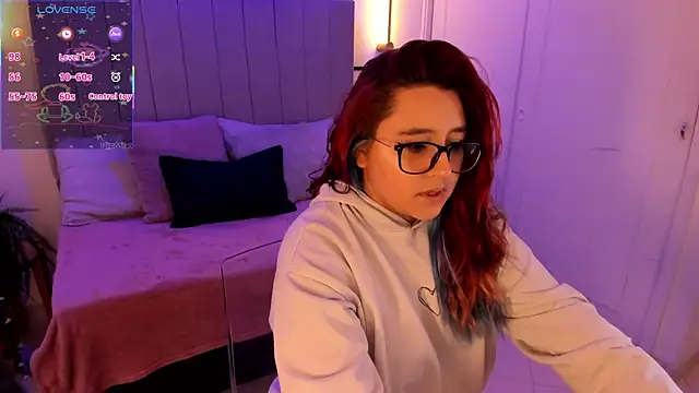 Cherry blush  online show from 18, 9, 2025