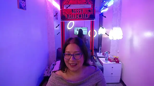 scarlett widow  online show from 20, 10, 2025