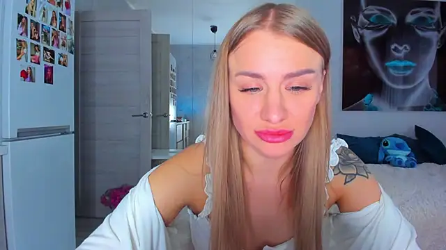 Snapshot of MashaFromRussia__ chatting on 27, 11, 2025 MashaFromRussia online show from 27, 11, 2025