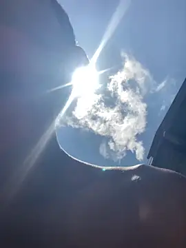 Oqui online show from 6, 10, 2025