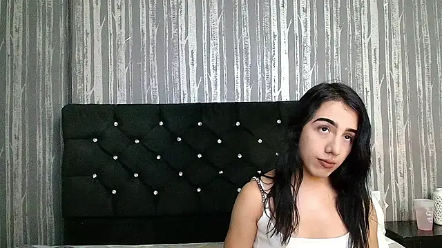 Alicee Moonn online show from 20, 5, 2026