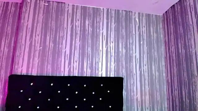 Snapshot of Alicee_Moonn chatting on 18, 2, 2026 Alicee Moonn online show from 18, 2, 2026