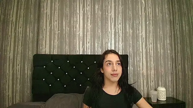 Alicee Moonn online show from 23, 6, 2026