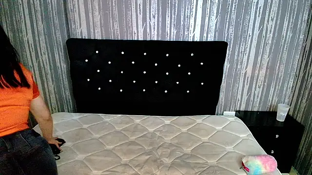 Snapshot of Alicee_Moonn chatting on 20, 2, 2026 Alicee Moonn online show from 20, 2, 2026