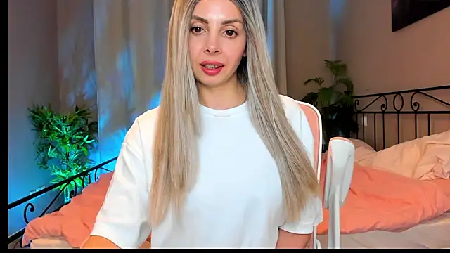 VelvetEliza online show from 3, 4, 2026