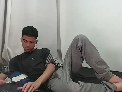 camillo beischel  online show from 25, 9, 2025