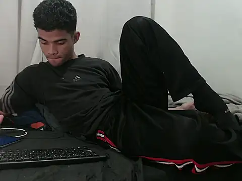 camillo beischel  online show from 23, 9, 2025