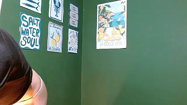 Roxiehood online show from 23, 11, 2025