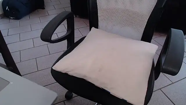 Stronggsexy online show from 26, 10, 2025