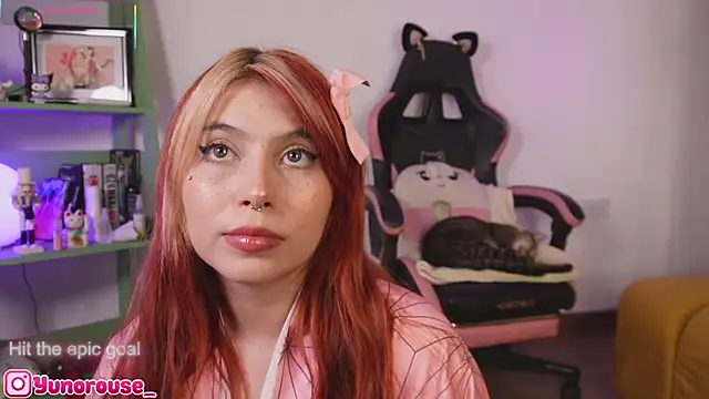 YunoRose  online show from 18, 12, 2025