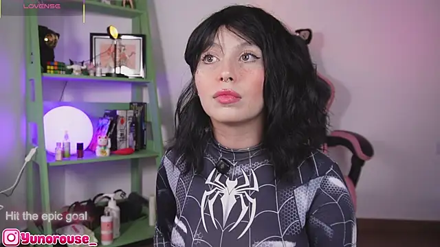 YunoRose  online show from 28, 10, 2025