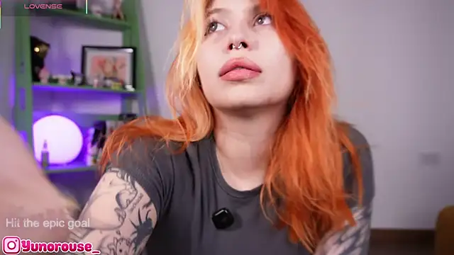 YunoRose  online show from 10, 10, 2025