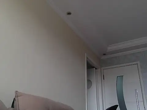 Melissa Noir online show from 7, 10, 2025