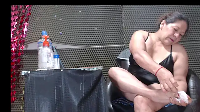 Alisson Sodomy online show from 18, 3, 2026