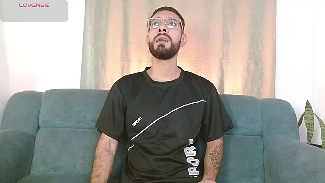 ReyPablo1 online show from 3, 10, 2025