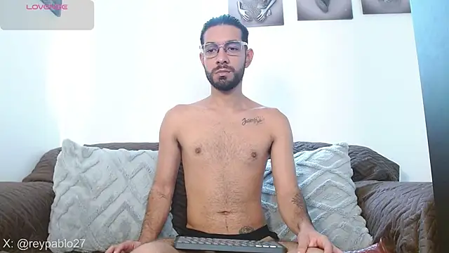 ReyPablo1 online show from 23, 11, 2025