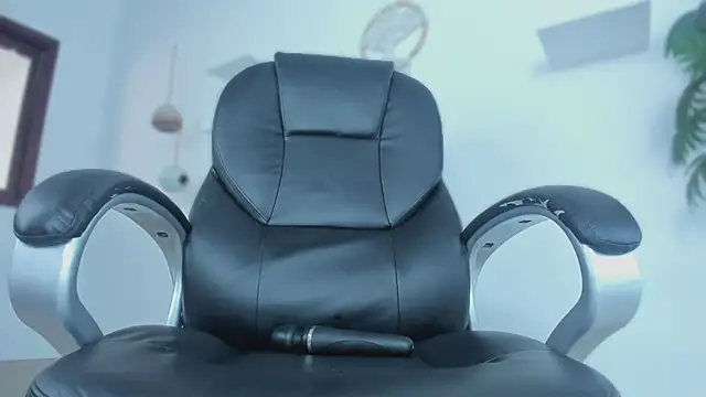 emily yeon online show from 31, 1, 2026