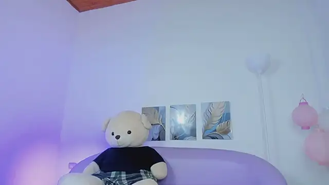 emily yeon online show from 28, 2, 2026