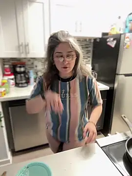 Alix Valentine online show from 8, 3, 2026