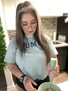 Alix Valentine online show from 3, 10, 2025