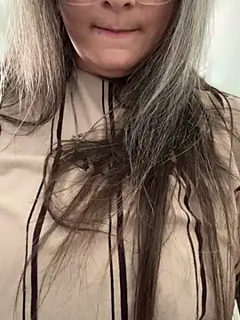 Alix Valentine online show from 7, 10, 2025