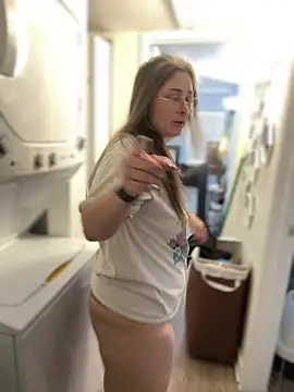 Alix Valentine online show from 10, 3, 2026