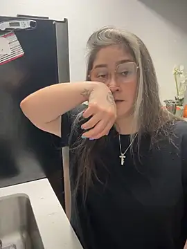 Alix Valentine online show from 1, 10, 2025