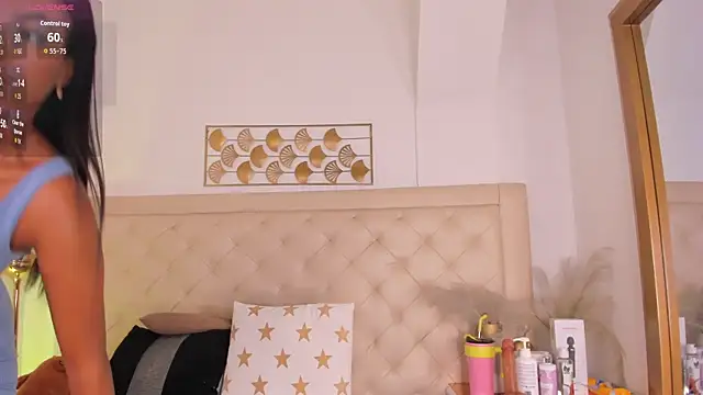 Snapshot of Violett030 chatting on 3, 11, 2025 Violett030 online show from 3, 11, 2025