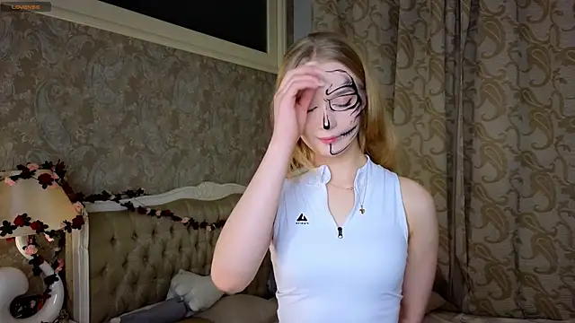 Emma Frosty online show from 31, 10, 2025