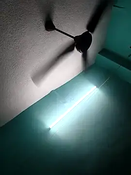 Villageanuty online show from 22, 4, 2026