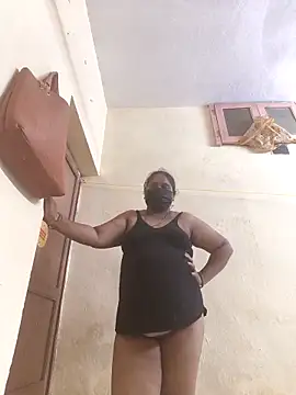 Villageanuty online show from 4, 10, 2025