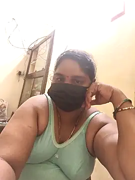 Villageanuty online show from 28, 9, 2025