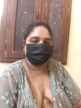 Villageanuty online show from 7, 10, 2025