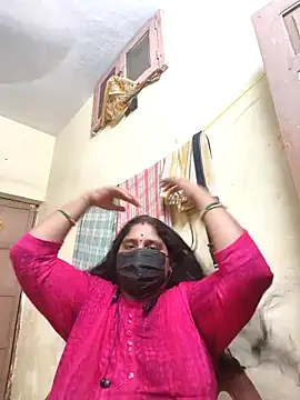 Villageanuty online show from 7, 10, 2025