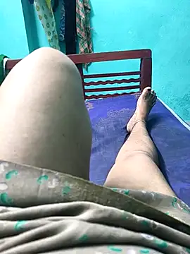 Snapshot of Villageanuty chatting on 15, 2, 2026 Villageanuty online show from 15, 2, 2026