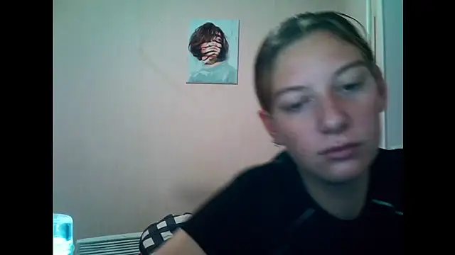 Lily Ember online show from 21, 9, 2025